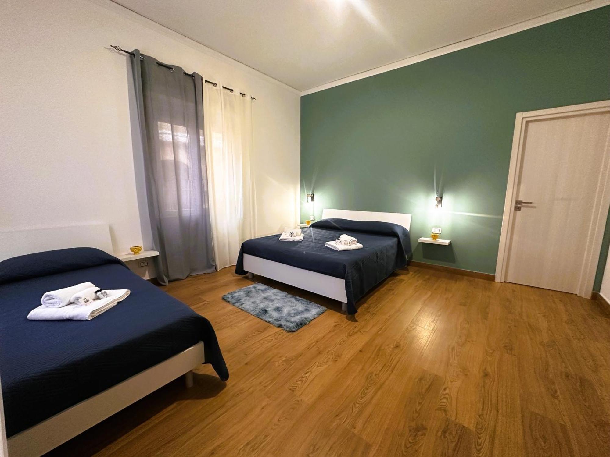 Ai Papiri Hotell Palermo Exteriör bild